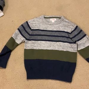 Never worn Cat and Jack boys sweater 4/5